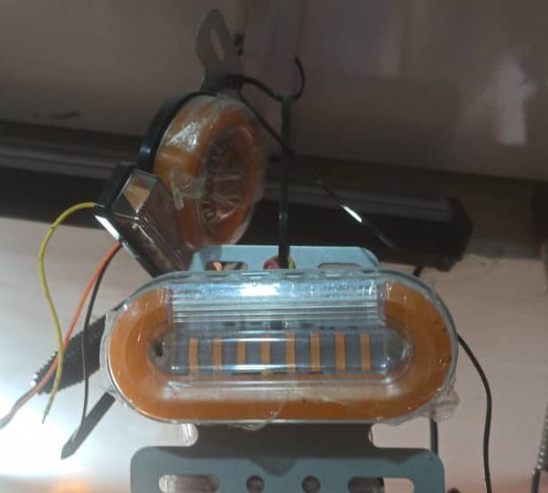 چراغ بغل تریلی