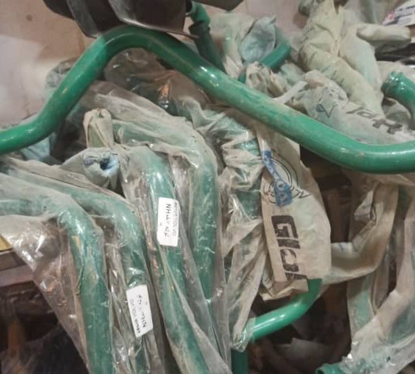 انواع لوله اب بغل موتور FH